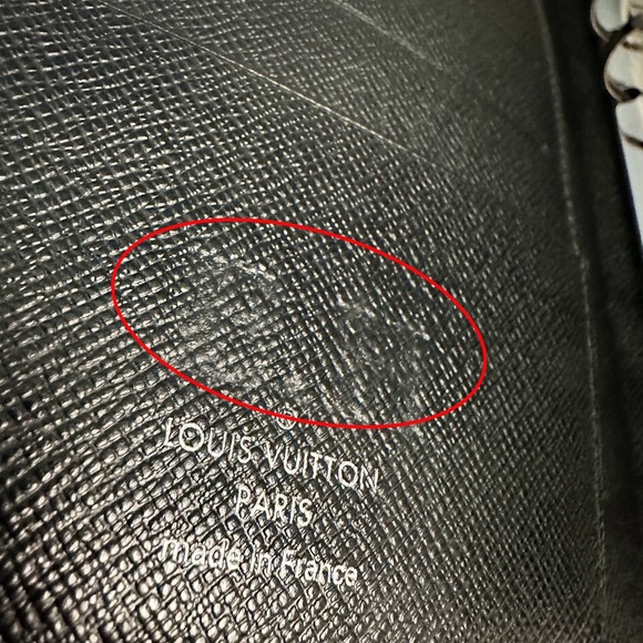 ❤️Louis Vuitton Black Epi Agenda MM (Medium) - Picture 6 of 9